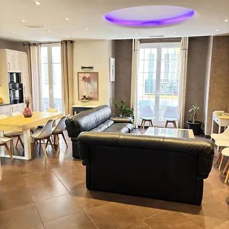 Elegant T6 - & Centre A Pied Apartamento *